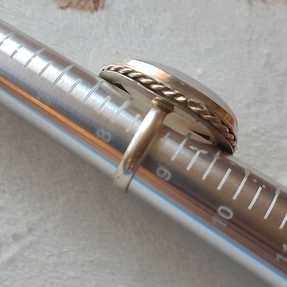 925 Silver White Agate Ring Size 8.5 - Picture 6 of 7